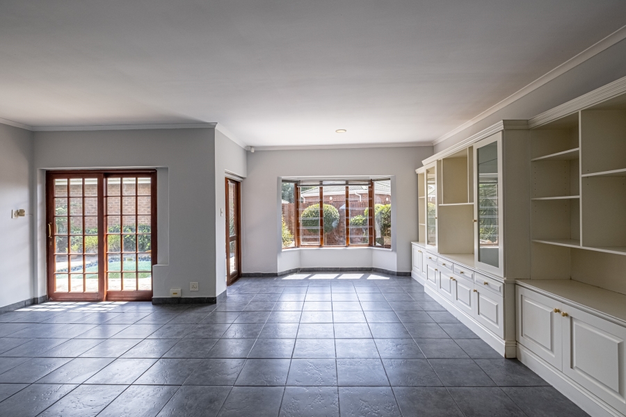 3 Bedroom Property for Sale in Summerstrand Eastern Cape